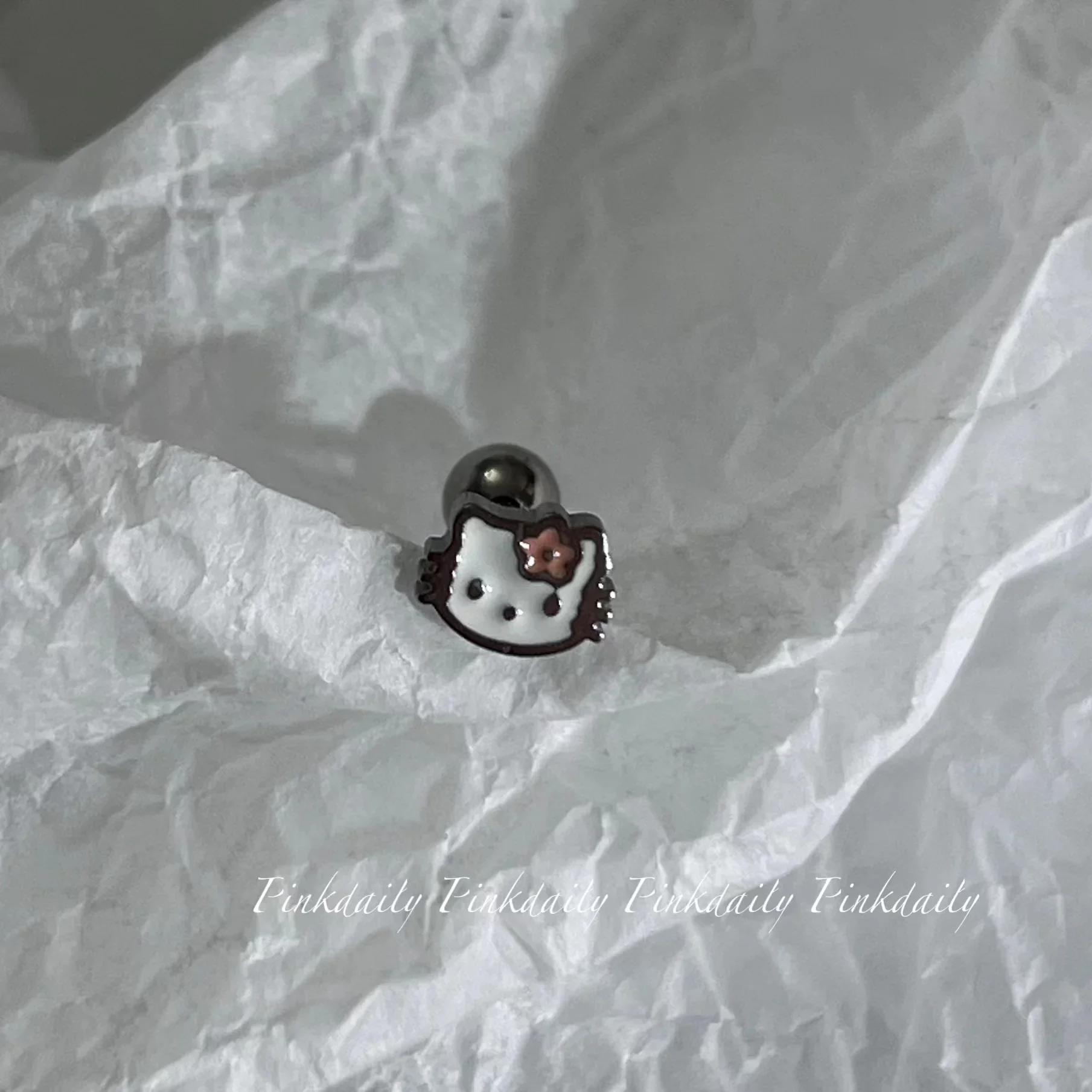 헬로키티 티타늄 스틸 여성 산리오 애니메이션 만화 골드 실버 이어 스터드 귀걸이, 이주 연골 피어싱 쥬얼리 선물, 1 개