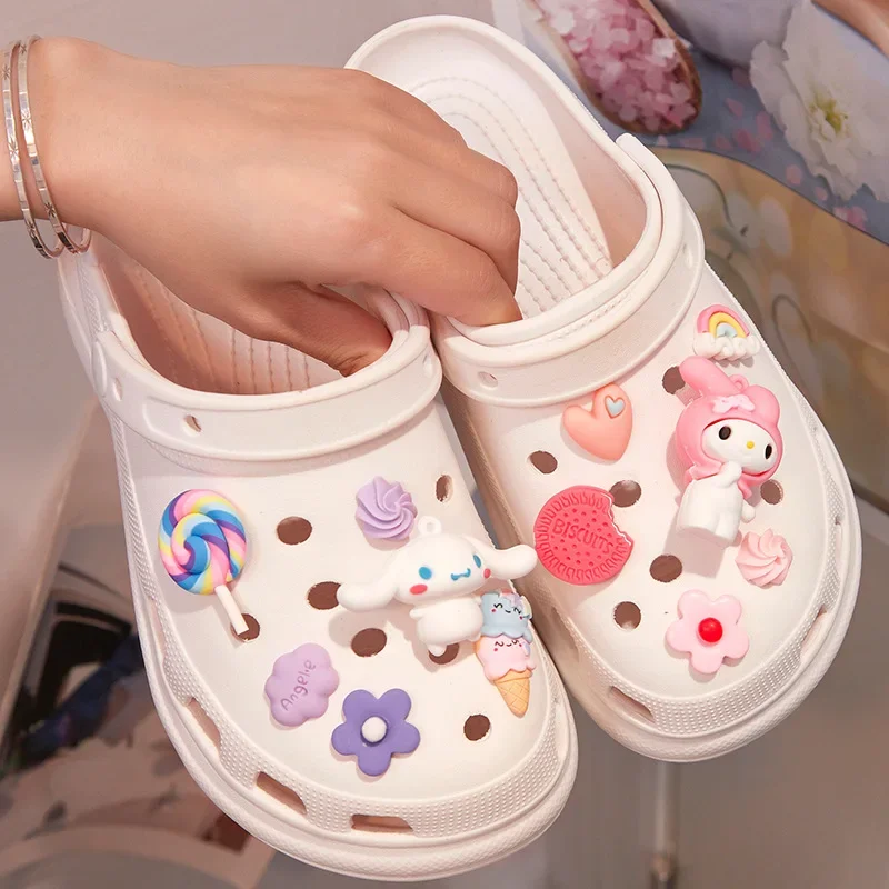 산리오 헬로 키티 액세서리 신발 참 버클 애니메이션 쿠로미 시나모롤 멜로디 만화 DIY 콤비네이션 소녀 선물