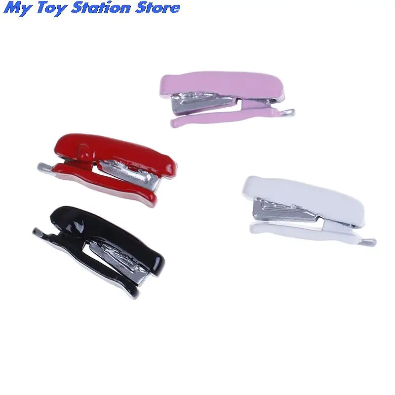 인형의 집 미니어처 1:12 장난감 금속 스테이플러, 모델 길이 1.9cm, 레드 화이트 핑크 블랙 WWP8973, 신제품