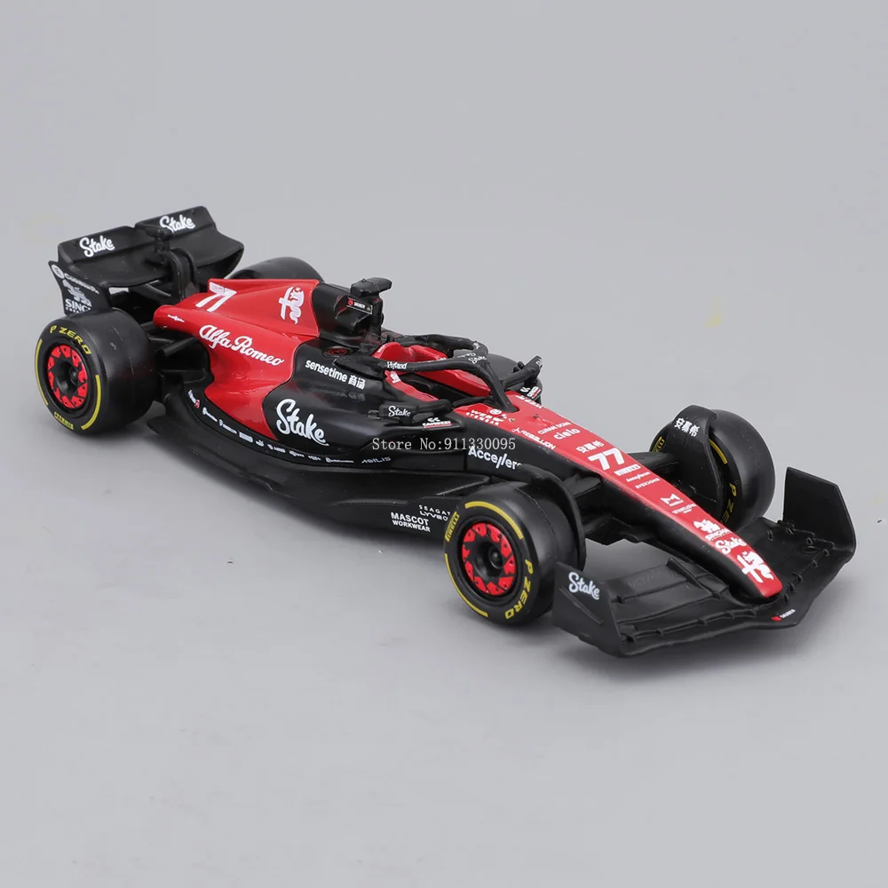 Bburago 1:43 Alfa Romeo F1 팀 스테이크 2023 C43 #24 Zhou Guanyu #77 Valtteri Bottas 합금 자동차 다이 캐스트 모델 장난감 수집품