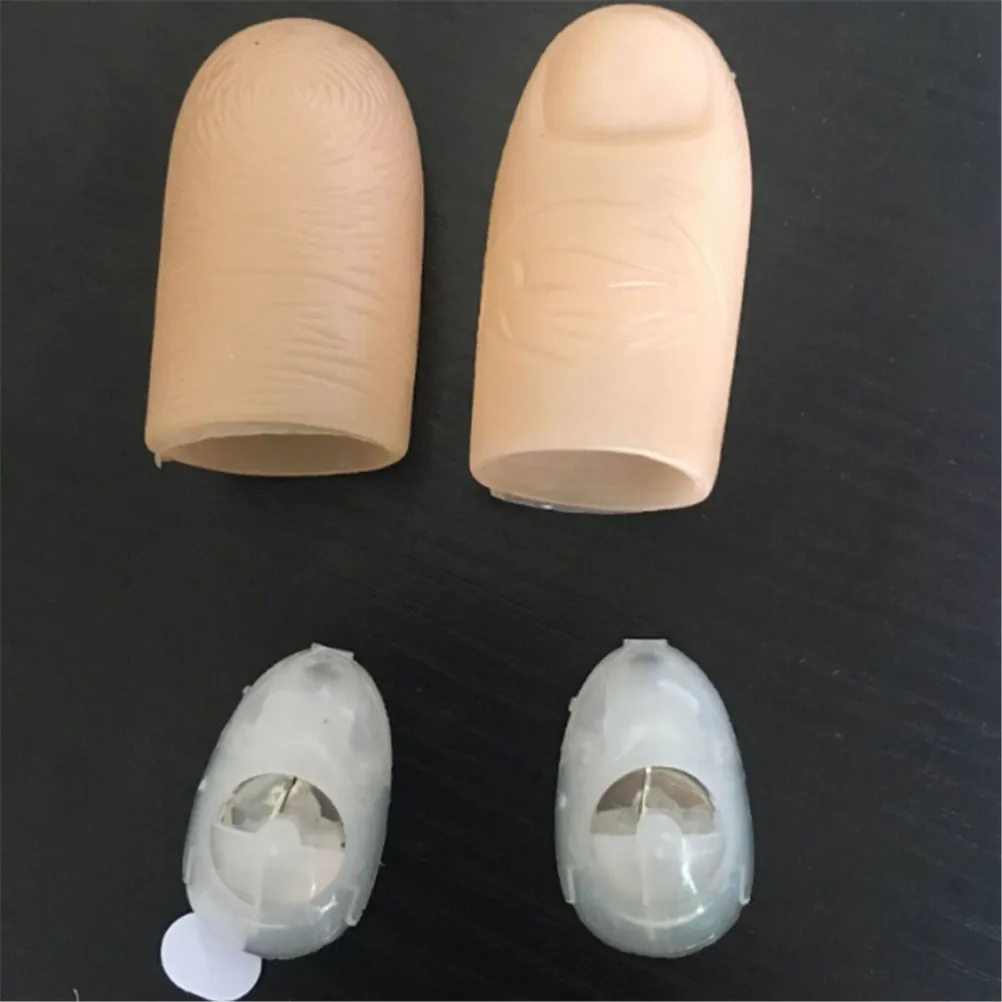 재미있는 참신한 LED 조명 깜박이 손가락, 어린이 놀라운 어린이 발광 선물, 마술 트릭 소품, 환상적인 발광 장난감 랜덤, 2 개