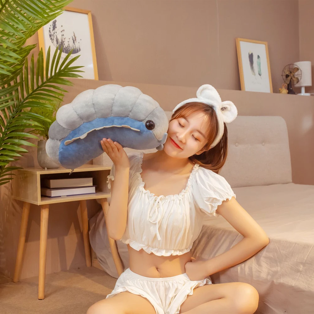 Ins 뜨거운 창조적 인 시뮬레이션 곤충 플러시 장난감 부드러운 만화 Isopod 낮잠 베개 다시 쿠션 생일 선물 인형 소녀를위한