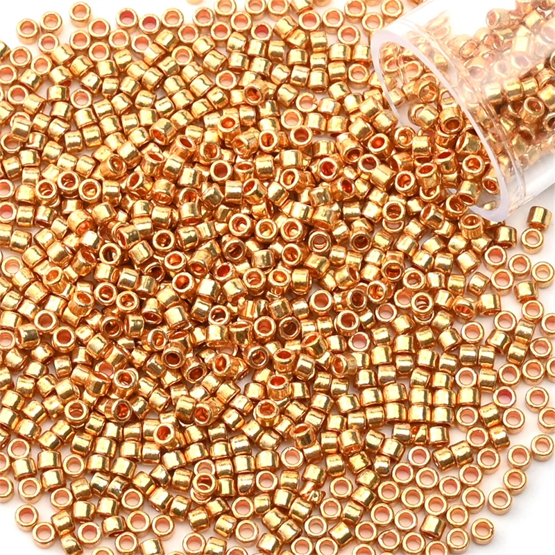 1200 개/로트 유니폼 2mm 메탈릭 시드 비즈 골든 실버 컬러 유리 SeedBeads 매력 DIY 공예 쥬얼리 액세서리 만들기