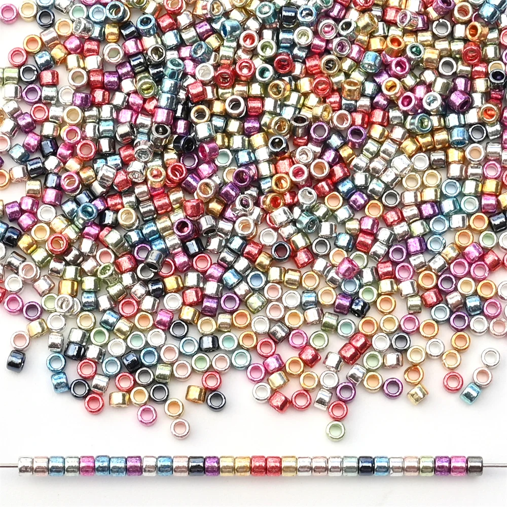 1200 개/로트 유니폼 2mm 메탈릭 시드 비즈 골든 실버 컬러 유리 SeedBeads 매력 DIY 공예 쥬얼리 액세서리 만들기