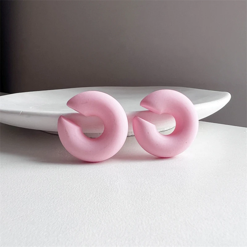 여성용 심플한 원형 클립 귀걸이, C자형 아크릴, 레드, 블루, 블랙, 핑크, 피어싱 연골 없음, 경량 이어 커프, 1 쌍