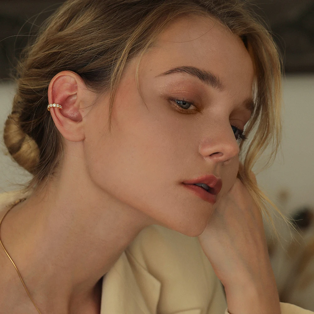 여성용 보호 광택 귀걸이, 광택 골드 컬러, 트렌디 2024, 프랑스 패션 후프, 심플 럭셔리 디자이너, Y2k 쥬얼리 클립 귀걸이