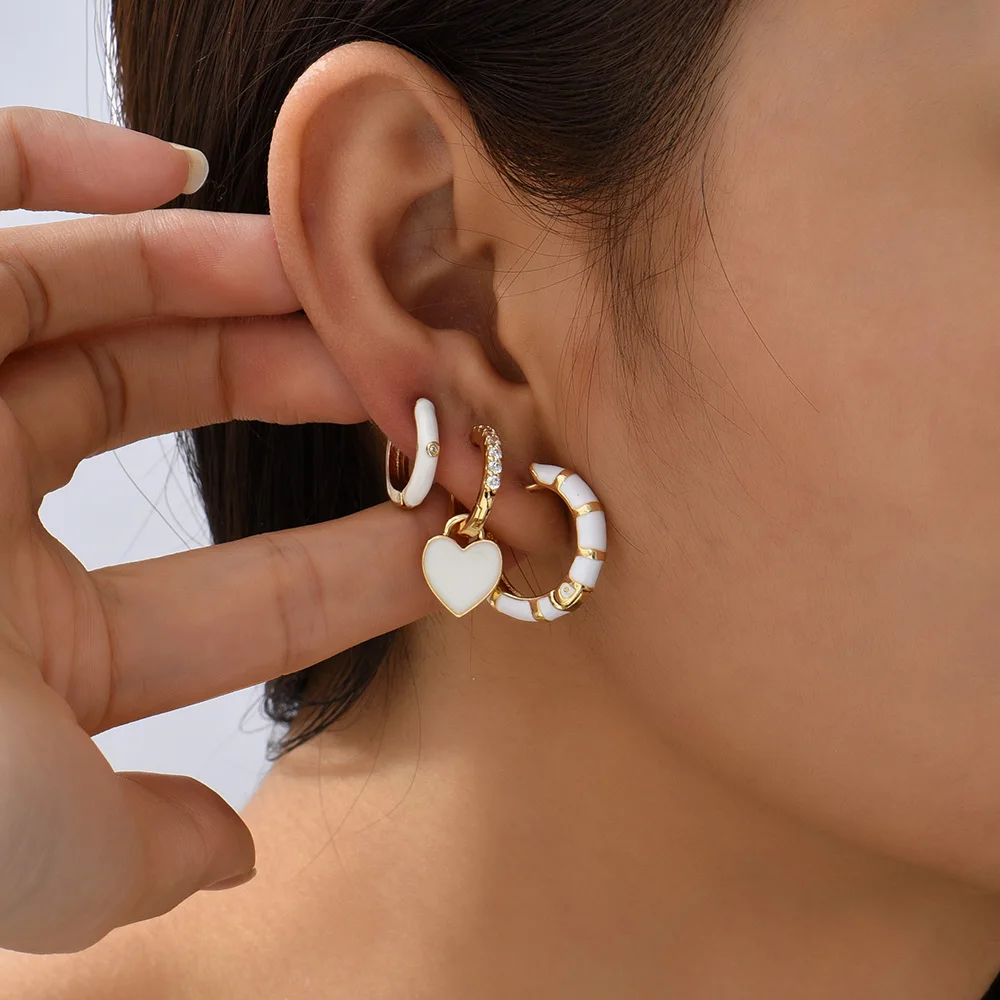 Boho 여성용 라운드 피어싱 허기 귀걸이 세트, 여러 가지 빛깔의 하트 별 펜던트, 후프 귀걸이 쥬얼리