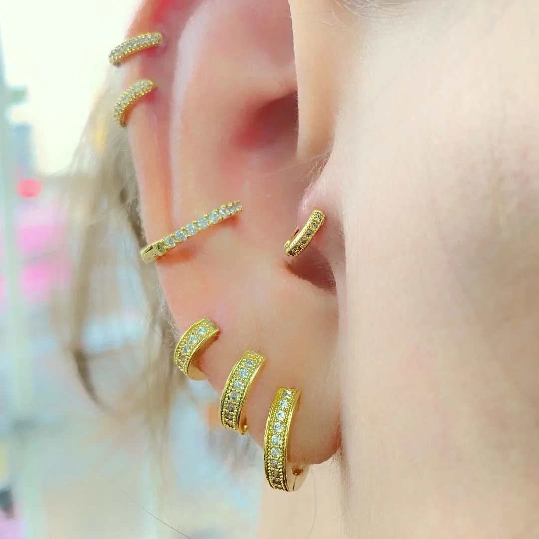 CRMYA 골드 실버 충전 후프 귀걸이, CZ 지르콘 하트 하이글 스터드 귀걸이, 여성용 주얼리 귀걸이, 도매