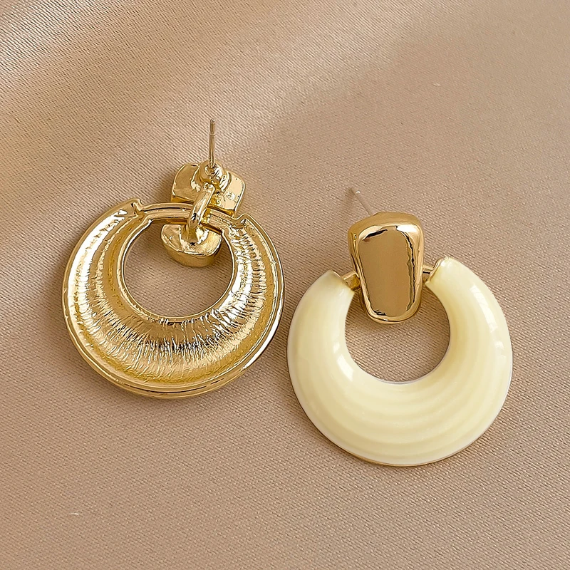 새로운 레트로 심플 기하학 원형 스터드 귀걸이, 여성 럭셔리 품질 보석 피어싱 귀 액세서리 귀걸이 트렌드