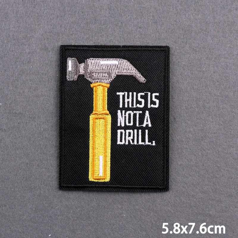 청바지용 경고 글자 자수 패치, 좋은 바이브 다리미, 의류용 열 접착 패치, 아플리케 스티커 로고