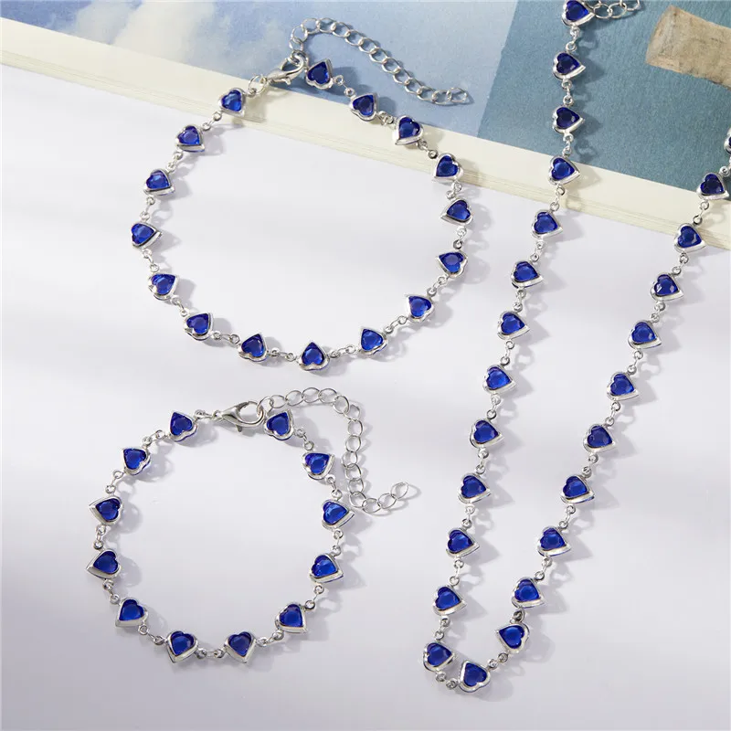 여성을위한 절묘한 Boho 캔디 컬러 하트 모양의 크리스탈 팔찌 패션 매력 지르콘 나비 진주 금속 체인 팔찌