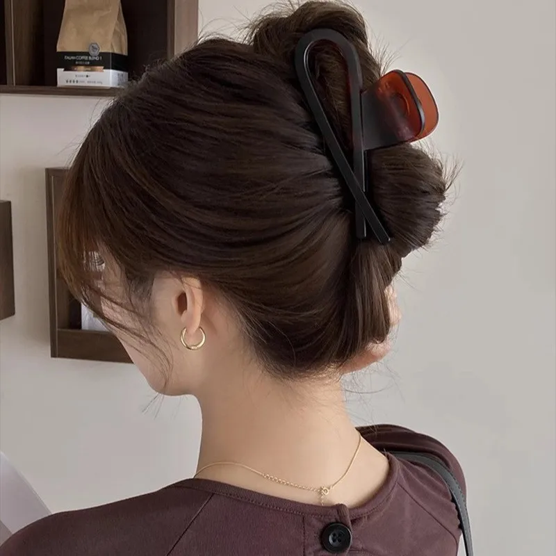 간단한 대형 크랩 헤어 클로 클립 여자 여자 매트 거북이 활 포니 테일 헤어 클램프 바레트 헤어핀 헤어 액세서리