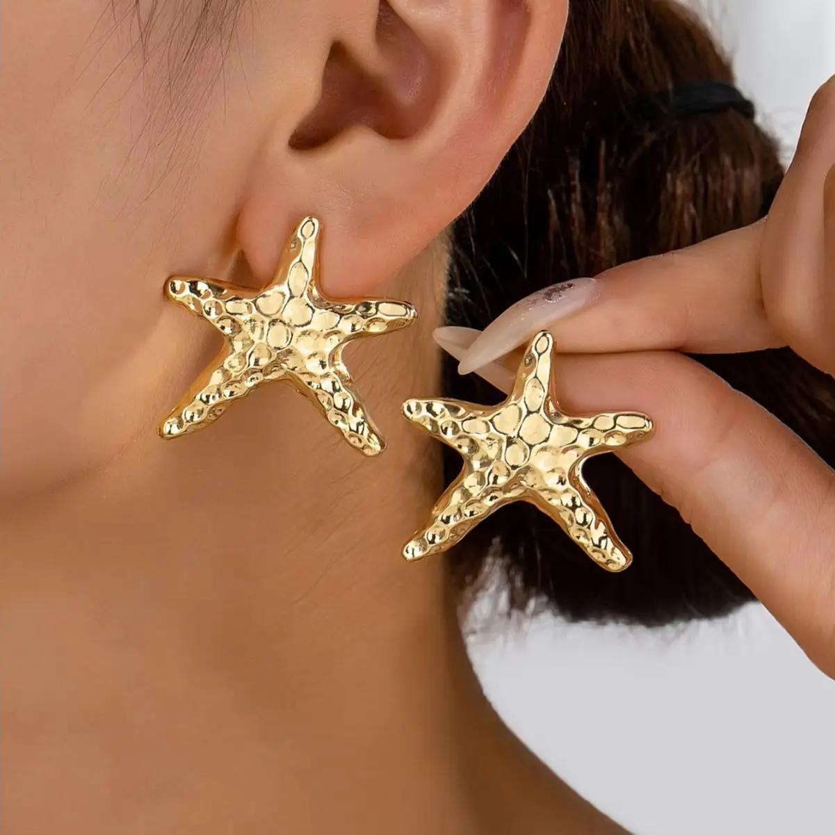 트렌디 한 불가사리 귀 클립 여성을위한 가짜 피어싱 귀걸이 Boho 쉘 조가비 비대칭 스터드 귀걸이 비치 파티 보석 선물