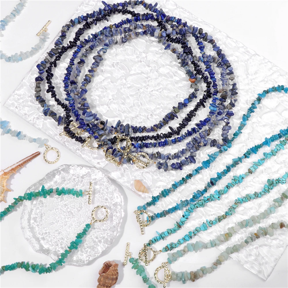 천연 블루 스톤 초커 목걸이 불규칙한 치유 자갈 아쿠아 마린 크리스탈 쿼츠 칩 비즈 목걸이 여성 쥬얼리에 대한