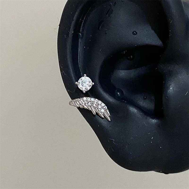 1pcs 실버 컬러 윙 316L 스테인레스 스틸 귀 뼈 손톱 여성을위한 새로운 패션 라인 석 귀걸이 액세서리 귀에 가득
