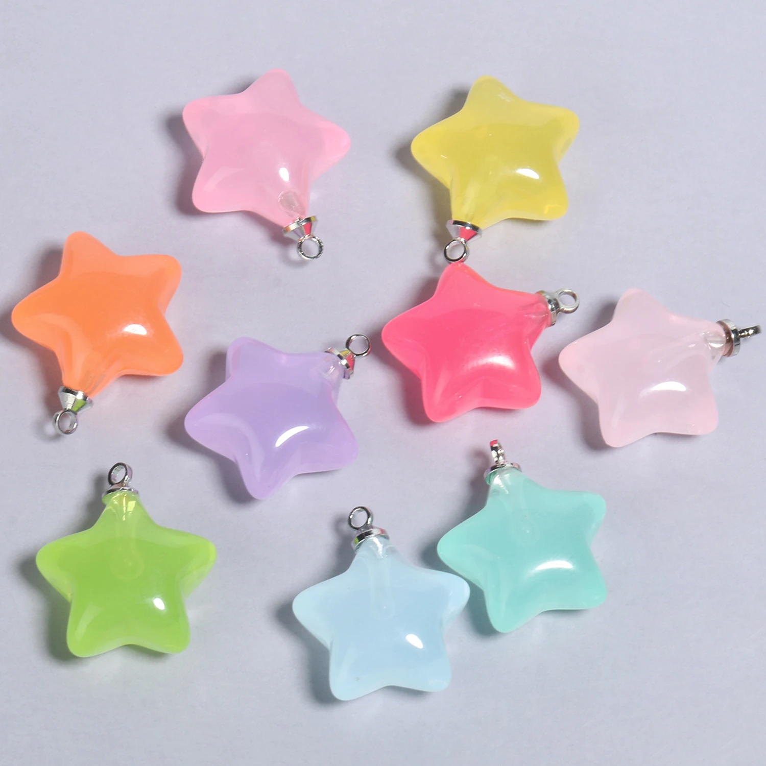 10 개/몫 20x17.5mm 여러 가지 빛깔의 아크릴 매력 스타 매력 펜던트 쥬얼리 만들기 Diy 키 체인 팔찌 목걸이 액세서리