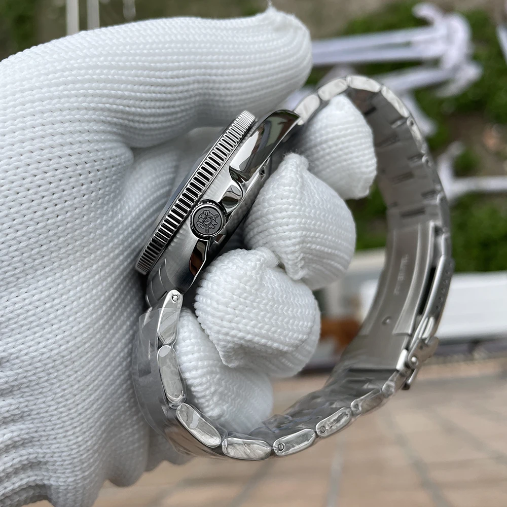 Steeldive SD1970 화이트 날짜 배경 200M 방수 AR 코팅 사파이어 NH35 블랙 다이얼 거북이 자동식 남성용 다이브 시계