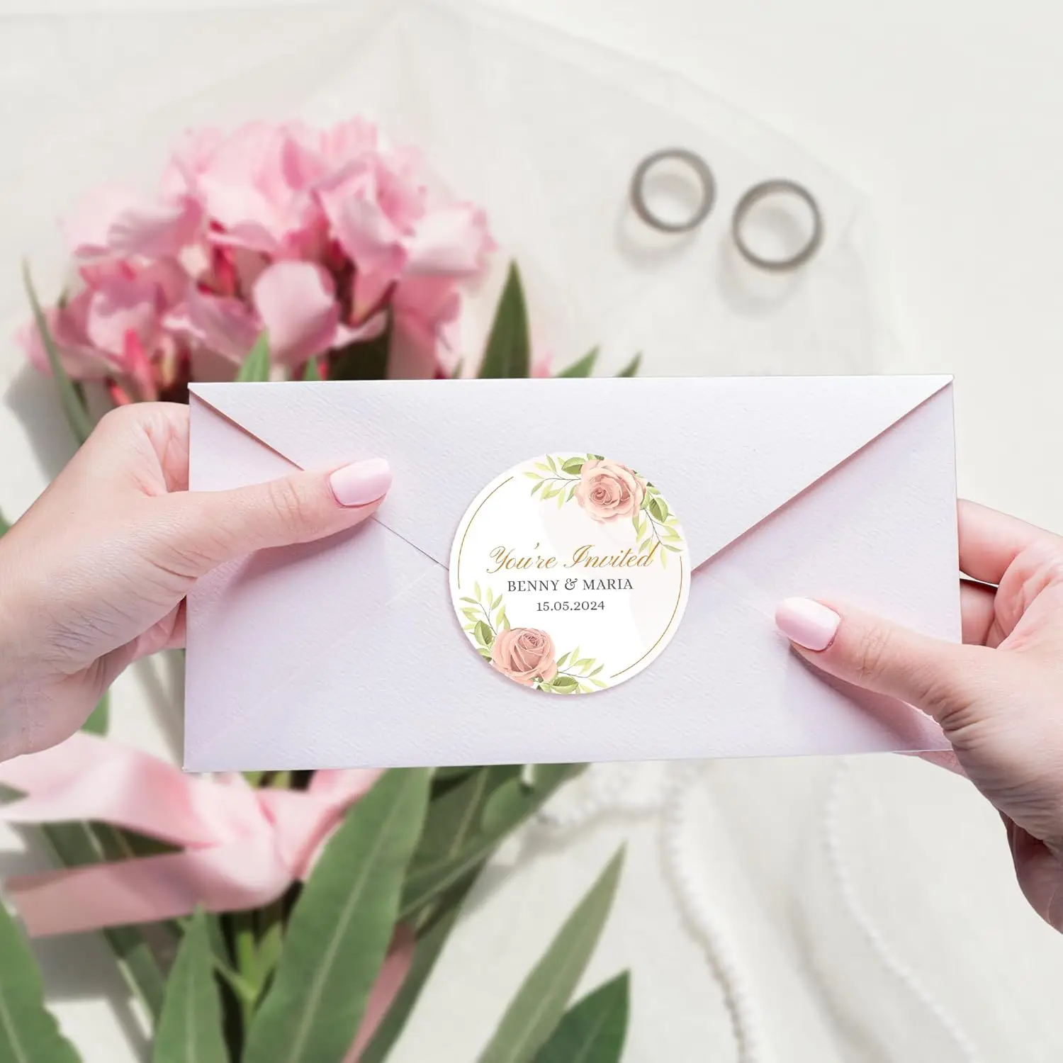 사용자 정의 스티커 성찬 라벨 회사 로고 선물 포장에 대한 개인 디자인의 라운드 맞춤형 스티커 로고 스티커