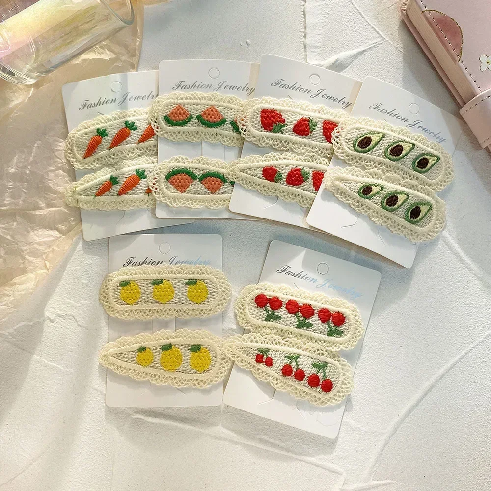 2PC 체리 딸기 중공 뜨개질 머리핀 헤어 클립 여자를위한 빈티지 크랩 클립 여자 헤어 액세서리0