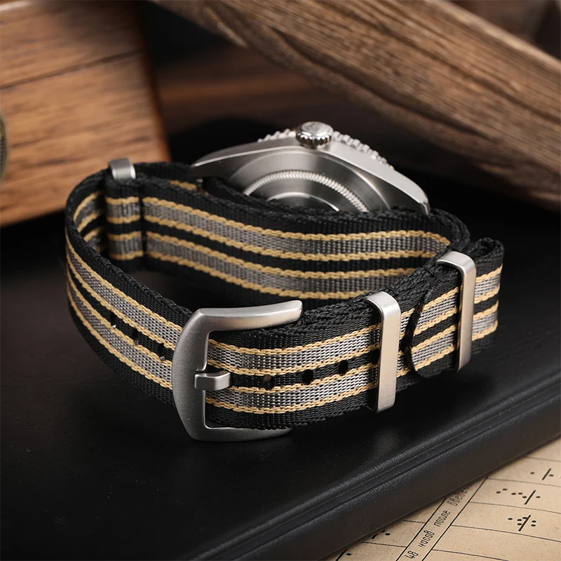 나일론 시계 스트랩 20mm 22mm 프리미엄 소프트 시계 밴드 범용 스포츠 007 교체 Correa Reloj 20mm 22mm 나일론 시계 밴드