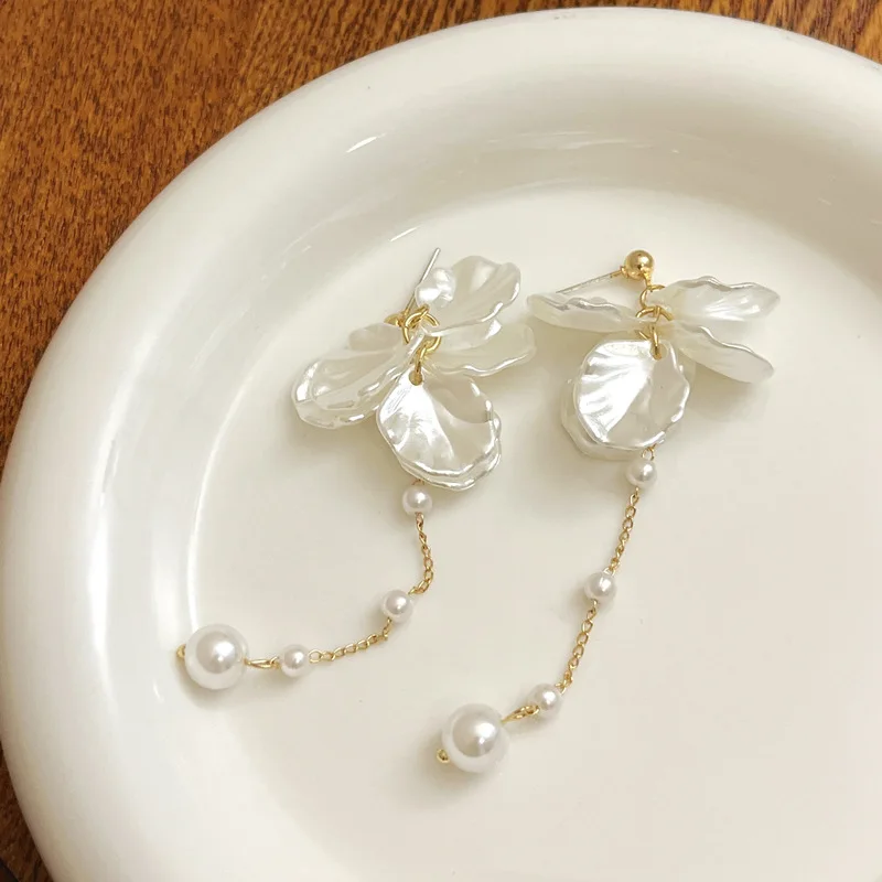 여성을위한 현대 보석 925 실버 바늘 우아한 기질 시뮬레이션 진주 술 귀걸이 패션 액세서리 도매