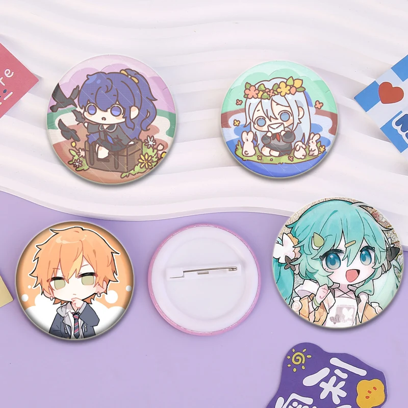 프로젝트 애니메이션 브로치 귀여운 만화 미쿠 루카 ‌   Saki Akito Kamishiro Rui 배지 자켓 청바지 옷깃 핀 선물 액세서리
