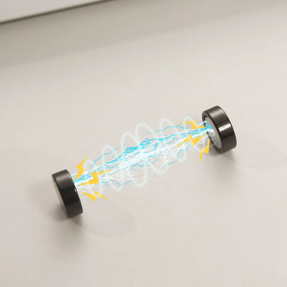 2pcs Anime Chainsaw Man 요시다 히로후미 코스프레 귀 클립 귀걸이 여성 남성 펑크 블랙 피어싱 없음 가짜 귀 서클 팝 쥬얼리