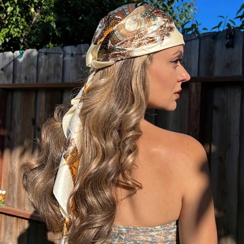 머리 스카프 여성 럭셔리 브랜드 스퀘어 실크 풀라 새틴 두건 여름 소프트 Neckerchief Hijab 헤어 스카프 여성용