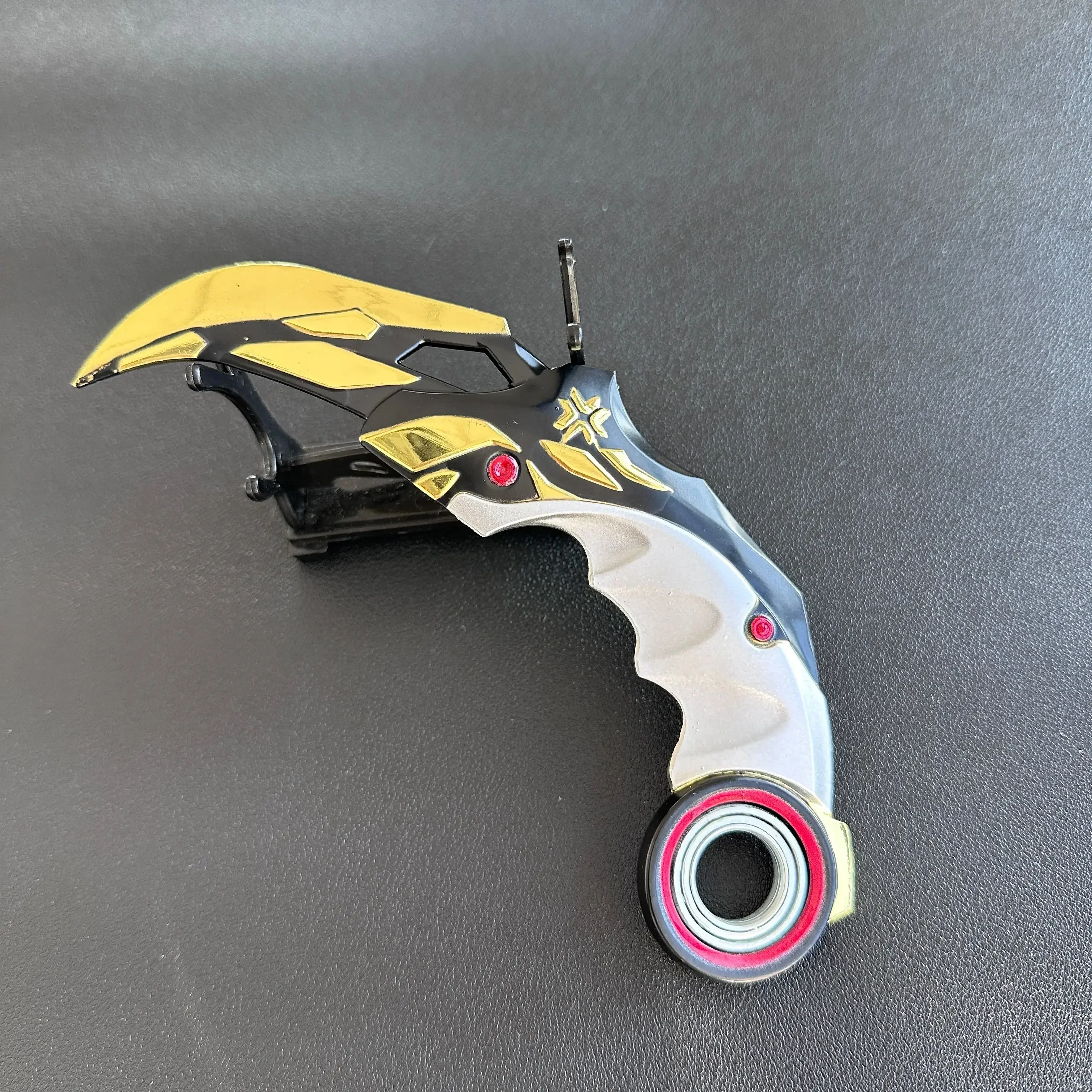 17cm Valorant 챔피언십 2021 Karambit 회전식 모든 금속 게임 Melee Weapon Traning Knife Claw Cosplay Prop Toys 홈 장식