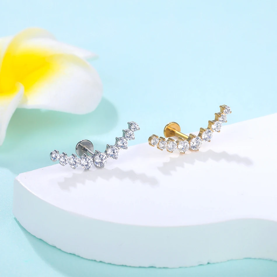 여성을위한 1Pc 티타늄 귀 연골 스터드 귀걸이 내부 스레드 지르콘 꽃 귀 엽 Tragus 헬릭스 립 링 쥬얼리 16G