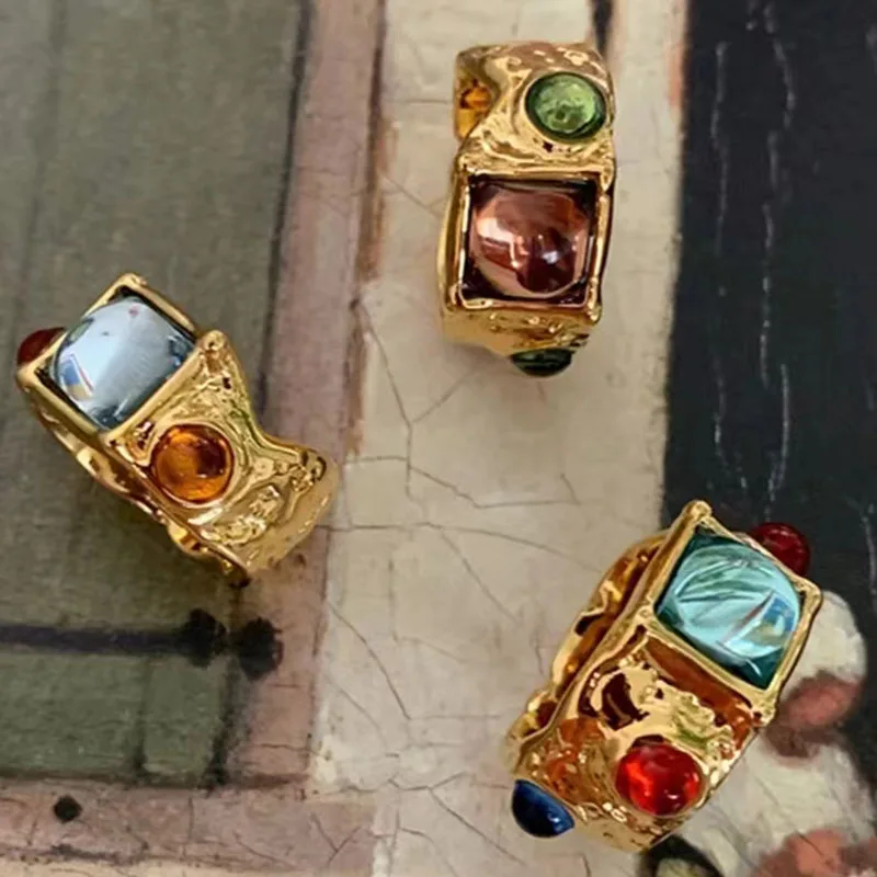 새로운 펑크 조수 개성 복고풍 기하학 중공 상감 보석 반지 세트액체 상태 금속 3 피스 반지 세트 Paty Jewelry