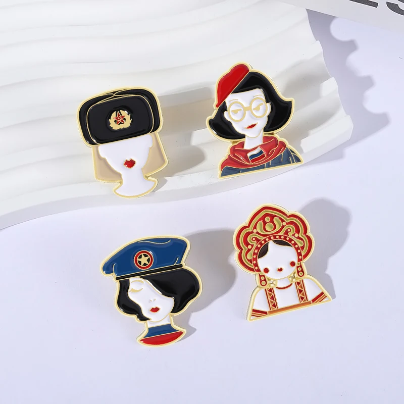 만화 러시아 소녀 캐릭터 의상 이미지 에나멜 핀 사용자 정의 민족 스타일 그림 기념품 브로치 옷깃 배지 보석 선물